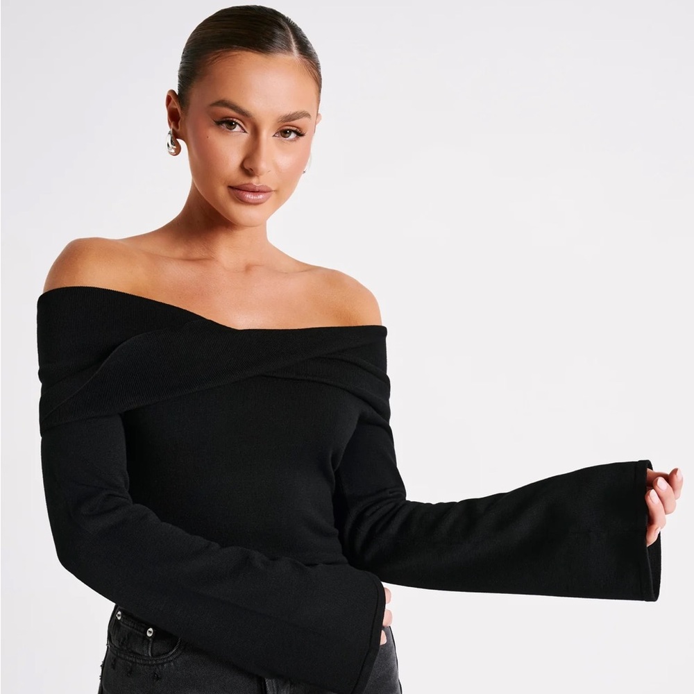 NWT Meshki Marlisa Off-Shoulder Twist Top - Black